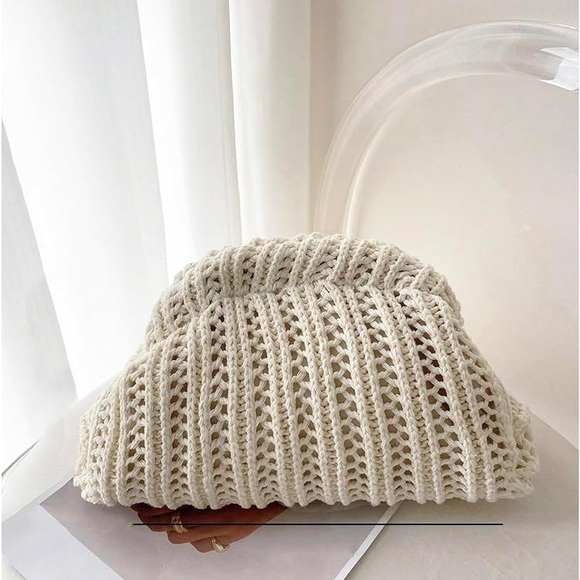 Off white Cable Knit beach vacation resort tropical clam closure clutch bag - Picture 1 of 14